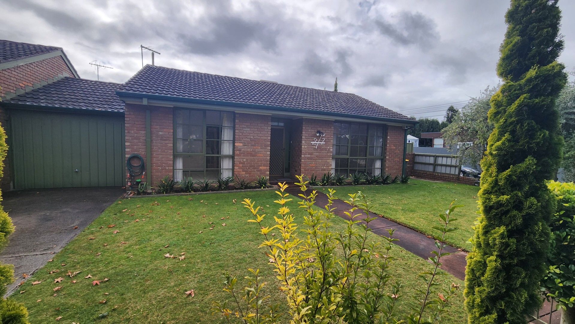 2/7 Hartington Street, Elsternwick VIC 3185 Apartment For Rent 600