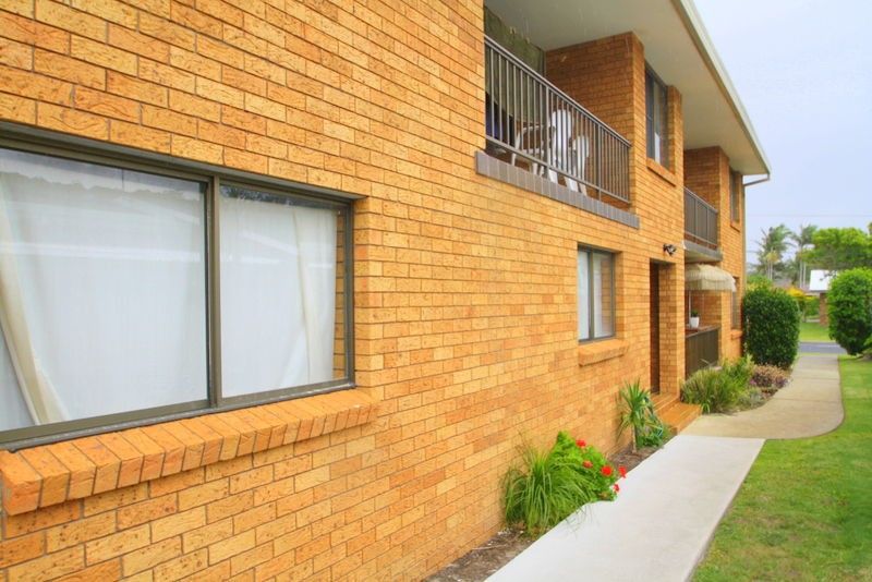 2 bedrooms Apartment / Unit / Flat in 2/4 Brunswick Avenue COFFS HARBOUR NSW, 2450