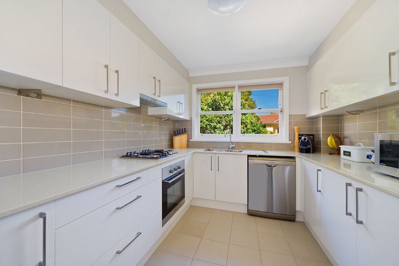 2/33 Innes Rd, Greenwich NSW 2065, Image 2