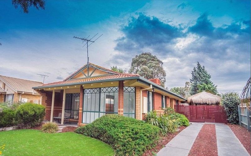 3 bedrooms House in 9 Haite Place ROXBURGH PARK VIC, 3064