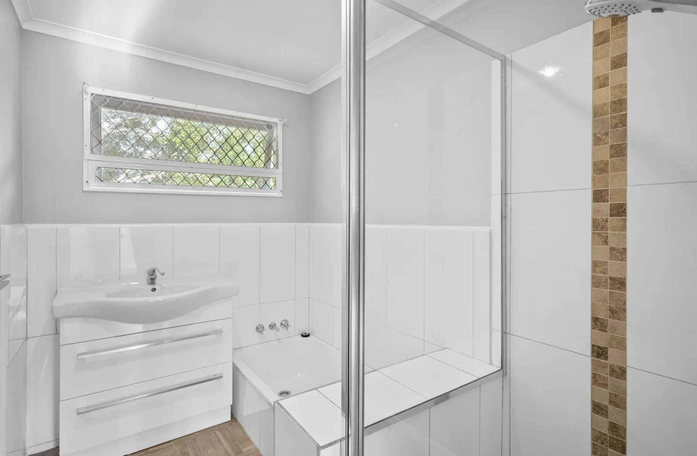 Additional image 10 of 6 Lauriston Street, Eastern Heights QLD 4305