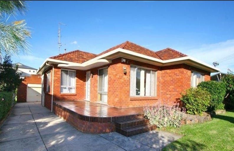 3 bedrooms House in 27 Robsons Road KEIRAVILLE NSW, 2500