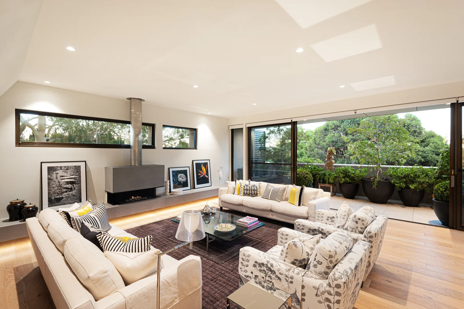 Additional image 5 of Penthouse 2/19 Langdon Road, Caulfield North VIC 3161