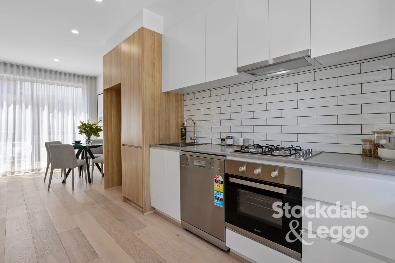 Additional image 4 of 2/24 Thomas Street, Rosebud VIC 3939