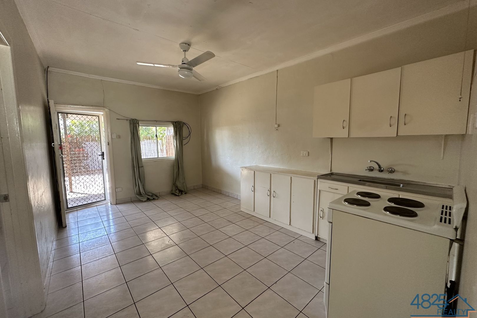2/28 Alfred Street, Mount Isa QLD 4825, Image 2