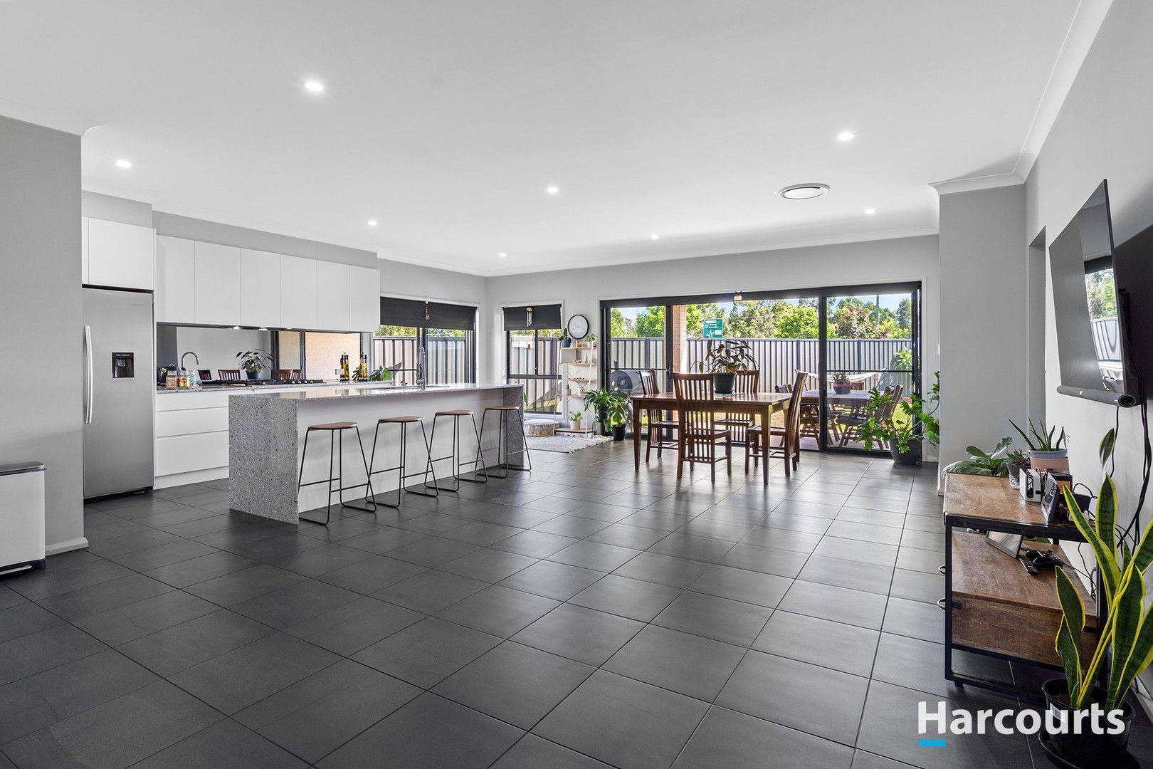 16 Lamb Street, Boolaroo NSW 2284, Image 0