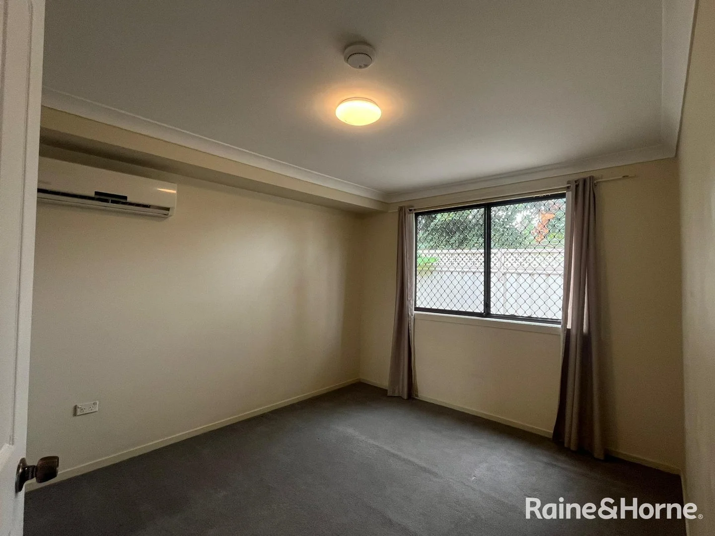 Additional image 12 of 38 Gentian Avenue, Macquarie Fields NSW 2564