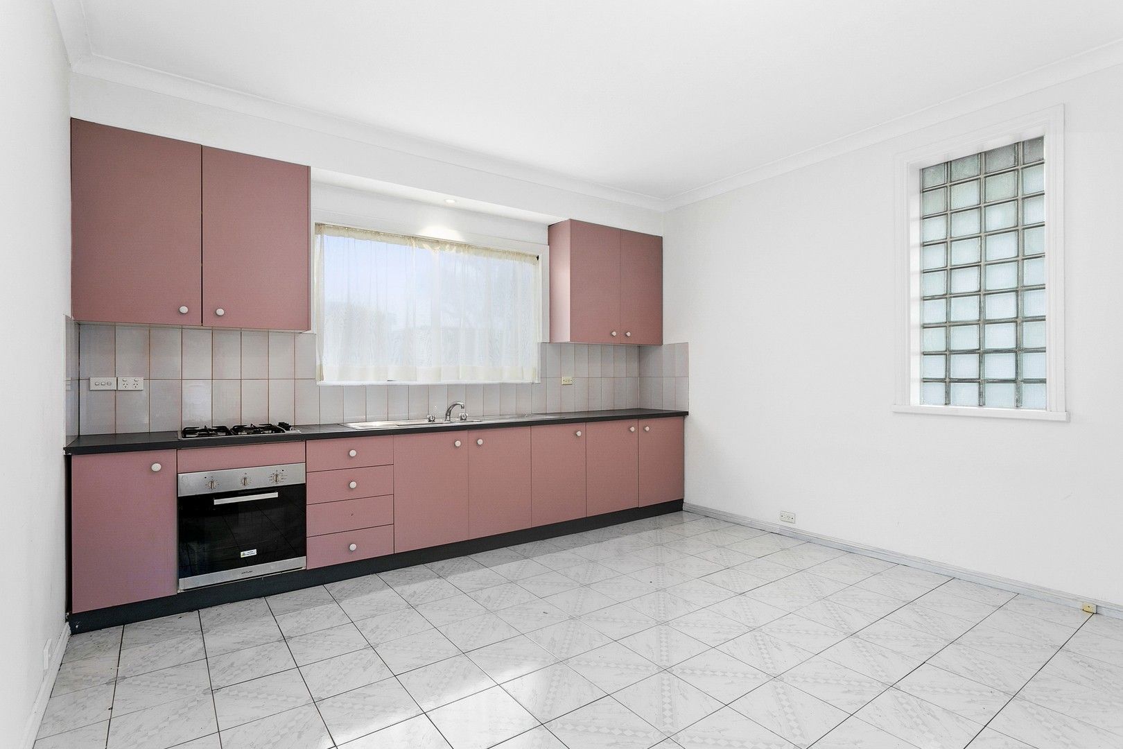 1 bedrooms Apartment / Unit / Flat in 29A Consul Road BROOKVALE NSW, 2100