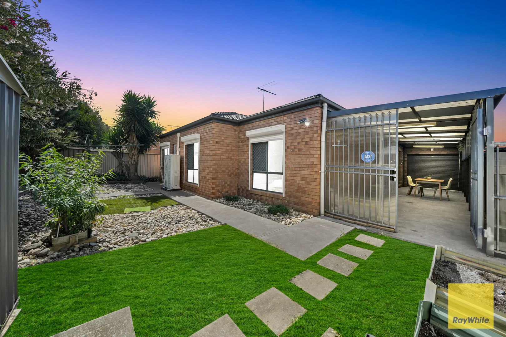 Additional image 16 of 28 Ironbark Grove, Burnside Heights VIC 3023