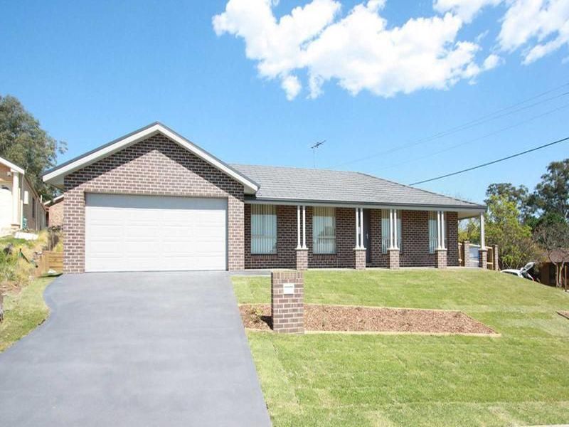 2 Thompson Place, Tahmoor NSW 2573