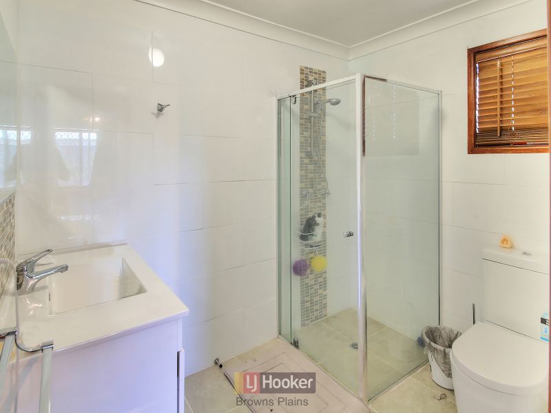 9 Joseph Court, BROWNS PLAINS QLD 4118, Image 2