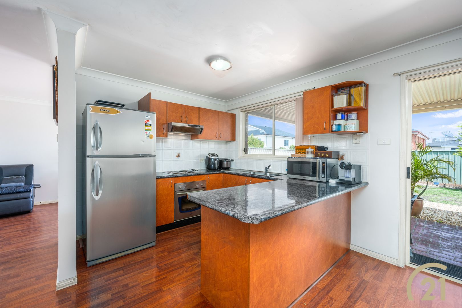 304 North Liverpool Road, Green Valley NSW 2168, Image 2