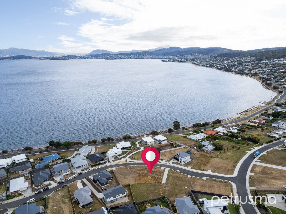 7 Trevassa Crescent, Tranmere TAS 7018, Image 2