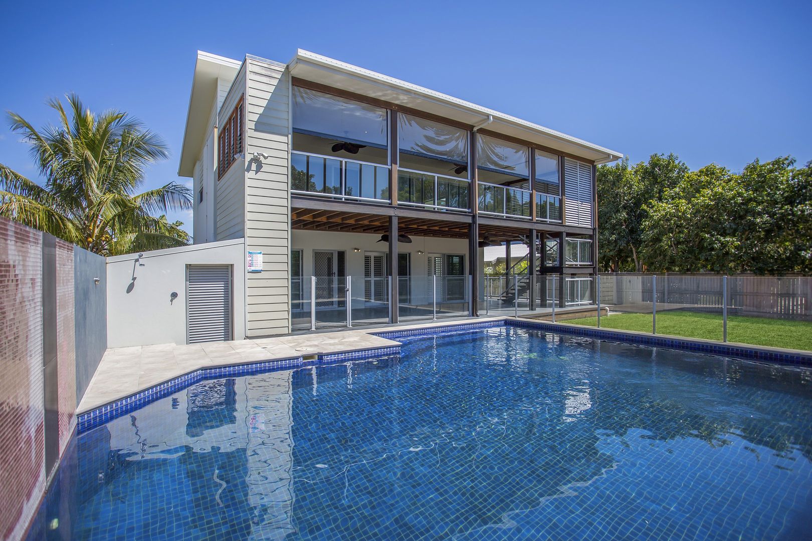 19 Seafarer Court, Blacks Beach QLD 4740, Image 1