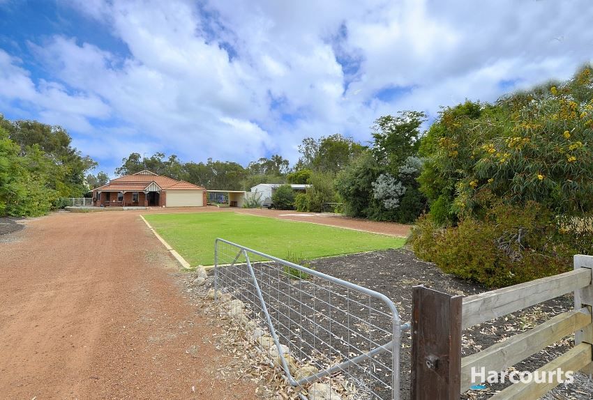 4 Jacaranda Drive, North Yunderup WA 6208, Image 1