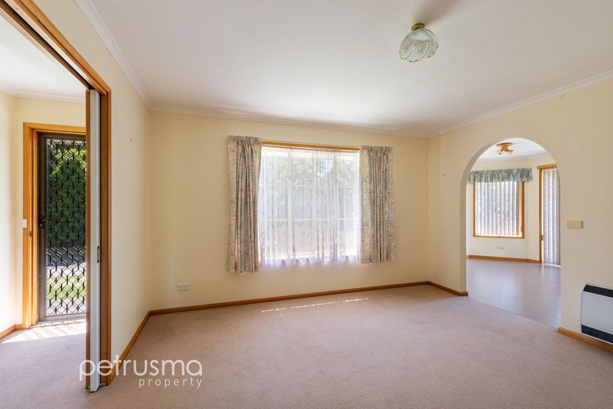 2/43 Giblin Street, Lenah Valley TAS 7008, Image 2