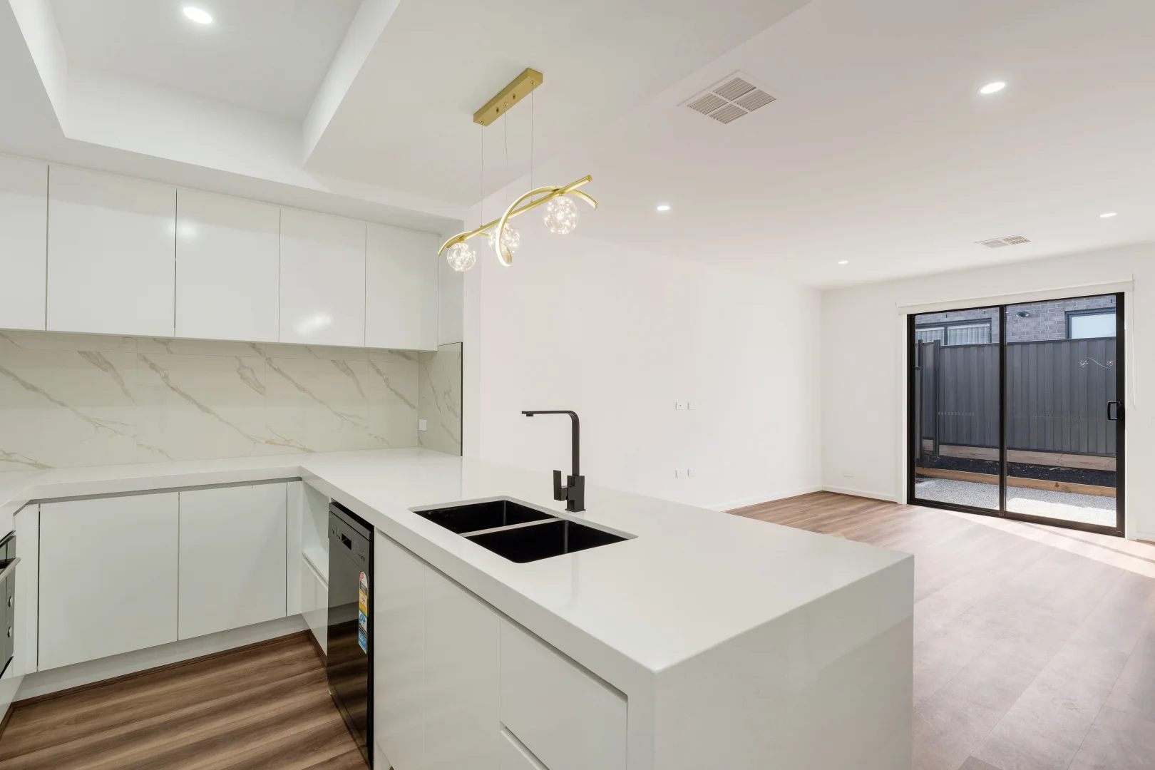 Additional image 6 of 6 Peach Street, Craigieburn VIC 3064