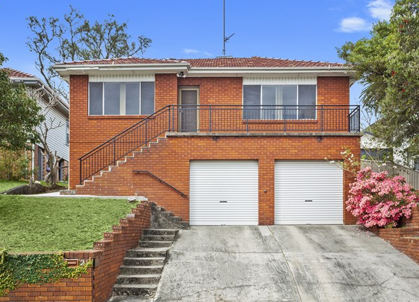 21 Pooraka Avenue, West Wollongong NSW 2500