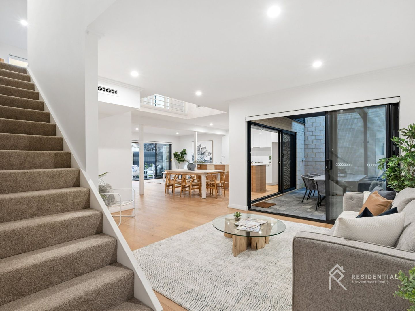 35 Thor Street, Innaloo WA 6018, Image 2