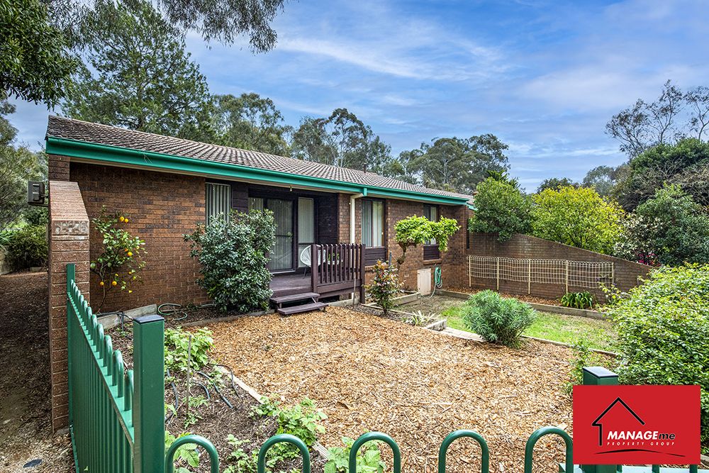 3 bedrooms Apartment / Unit / Flat in 6/108 Herron Crescent LATHAM ACT, 2615