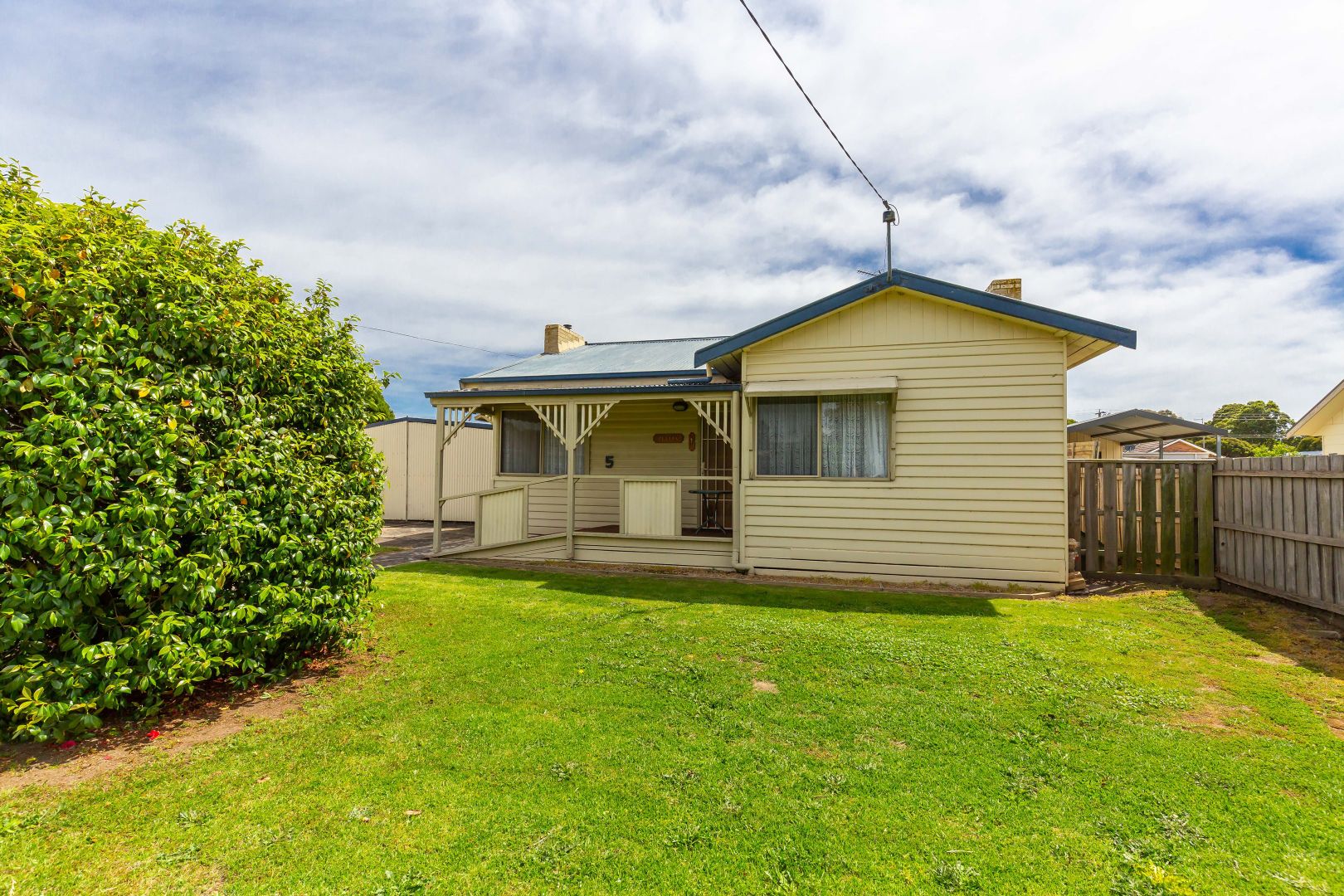 5 PICTON Court, Sale VIC 3850, Image 1