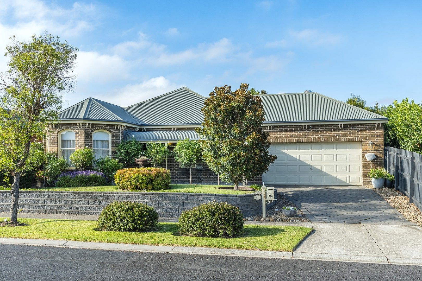 13 Paperbark Avenue, Sunbury VIC 3429, Image 0