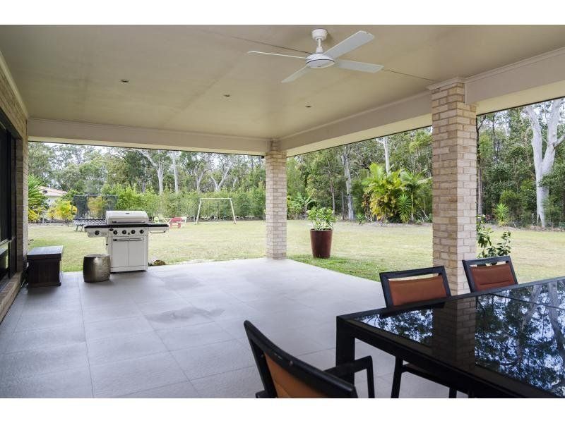 11 Adensfield Court, Cooroibah QLD 4565, Image 2