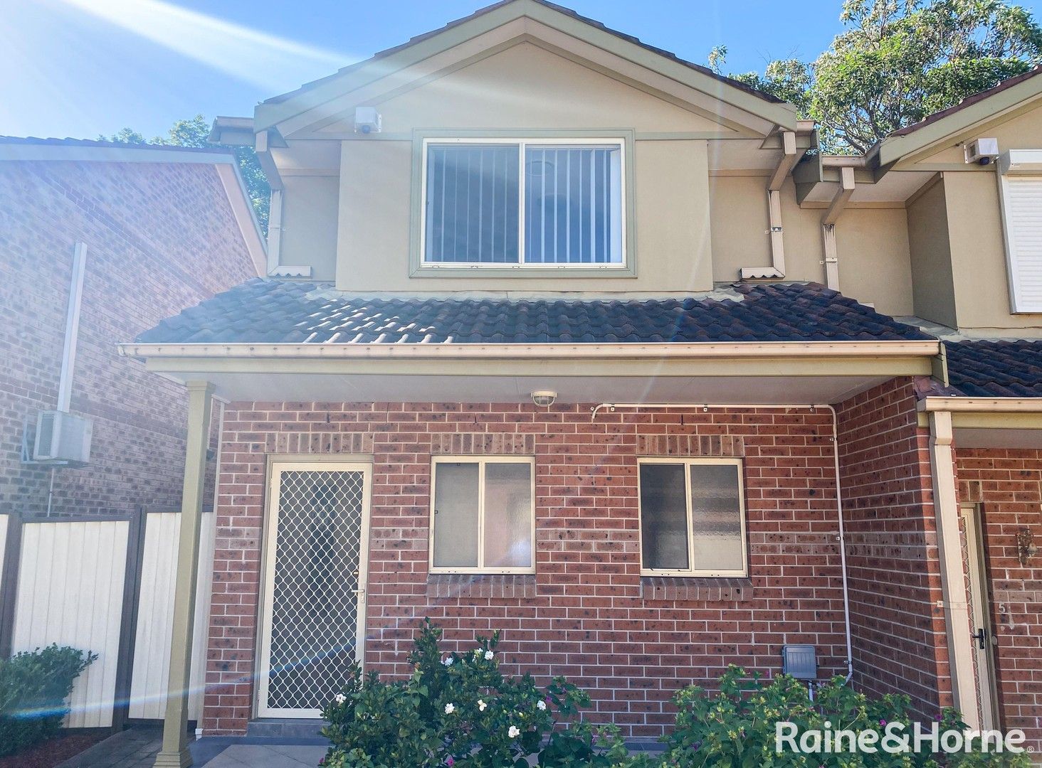 2 bedrooms Townhouse in 4/13 LIBERTY STREET BELMORE NSW, 2192