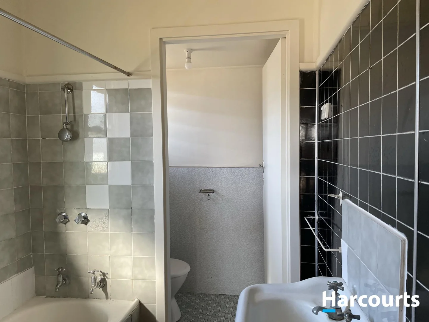 Additional image 5 of 1/14 Torrens Avenue, The Entrance NSW 2261