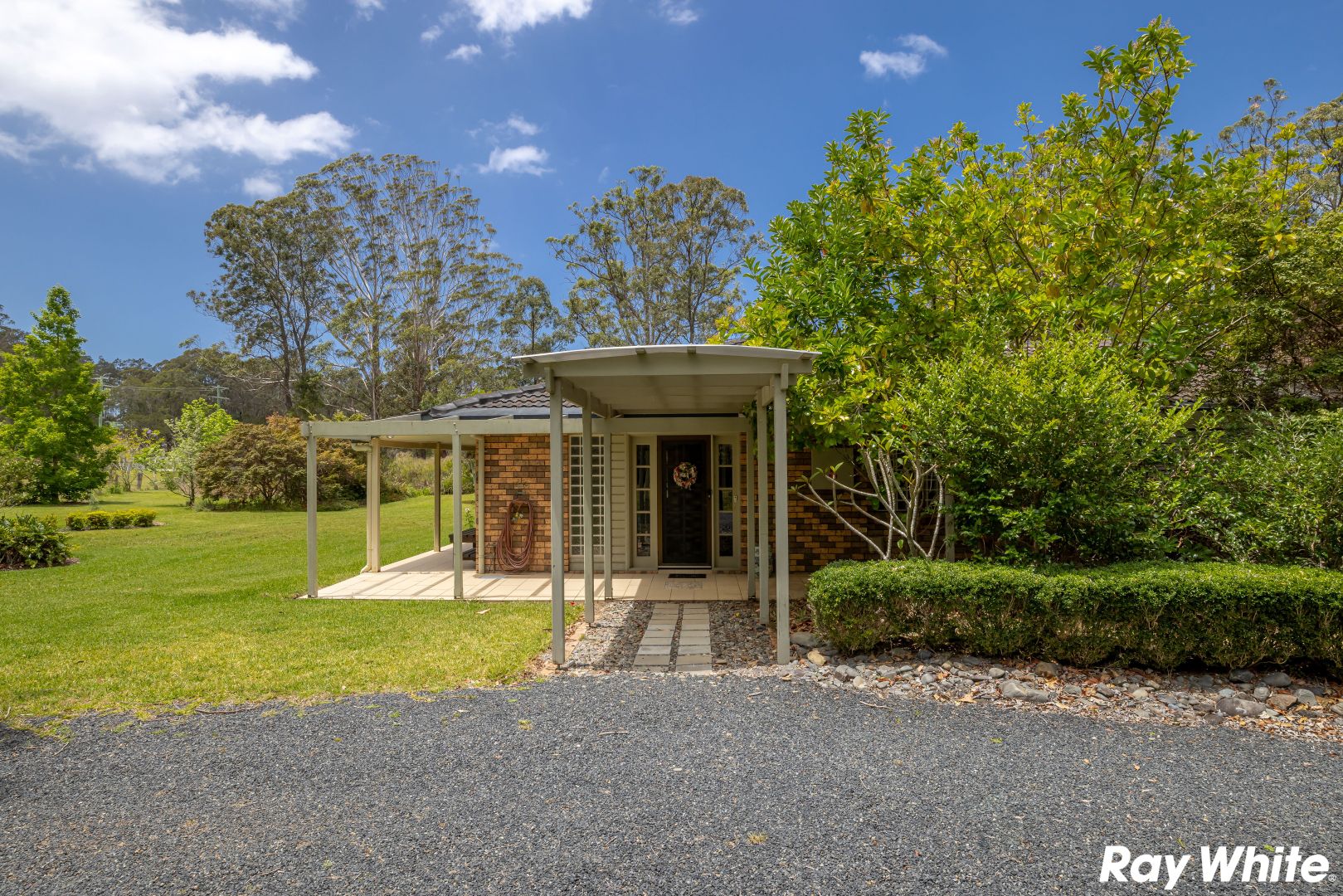 17 Woodlands Drive, Hallidays Point NSW 2430 House for Sale 1,249,000