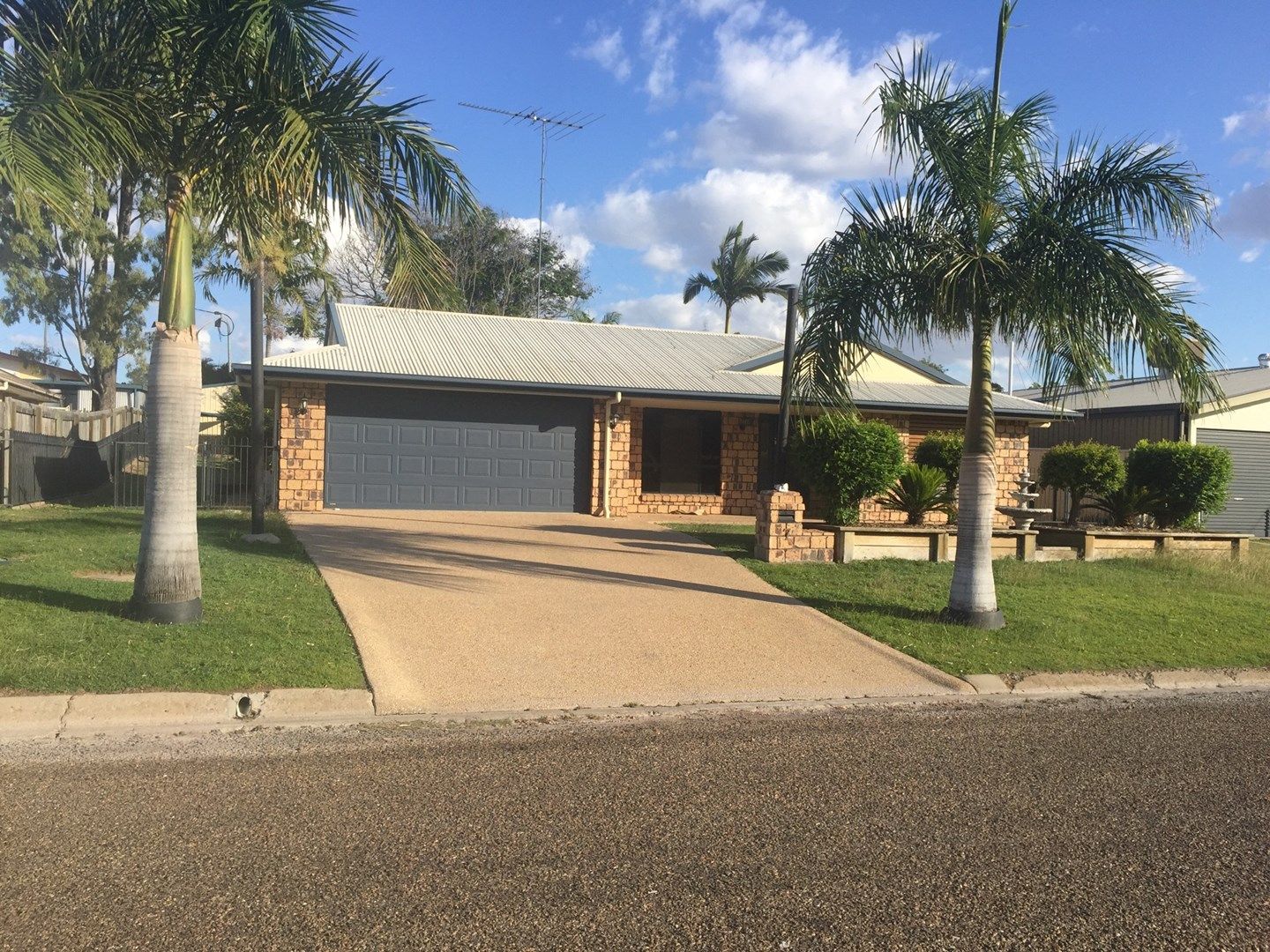 7 Wenck St, Moura QLD 4718, Image 0