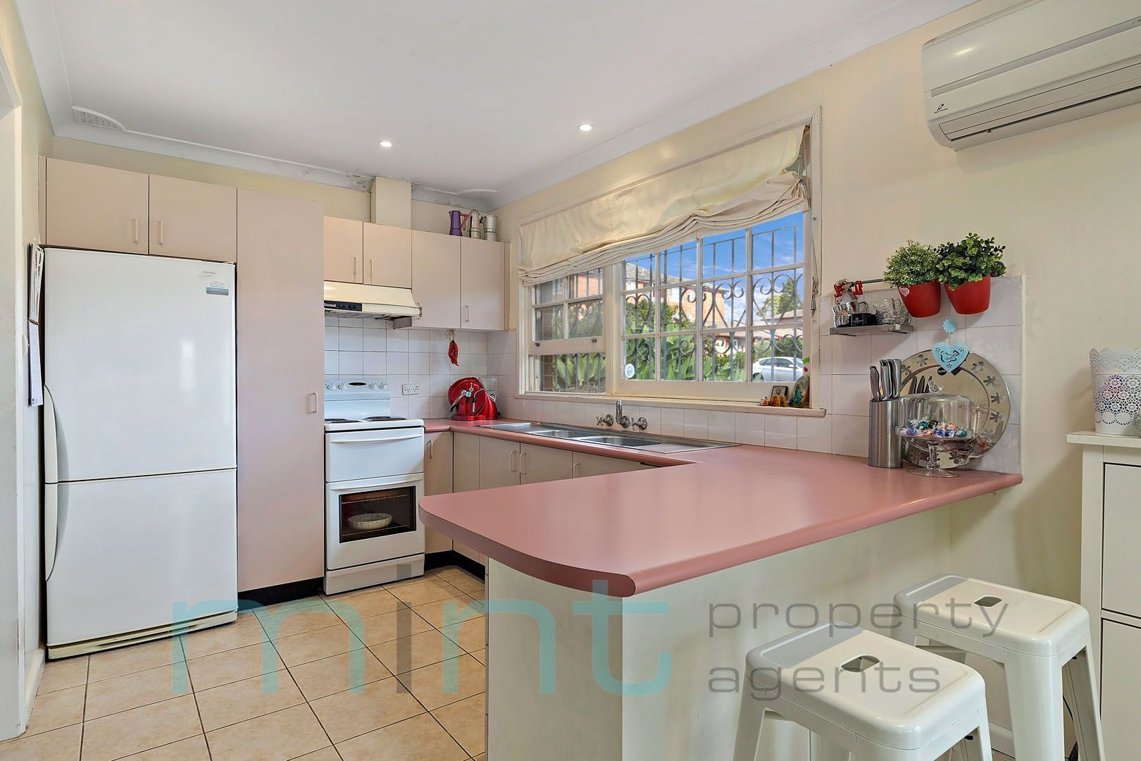 1/71 Lincoln Street, Belfield NSW 2191, Image 2