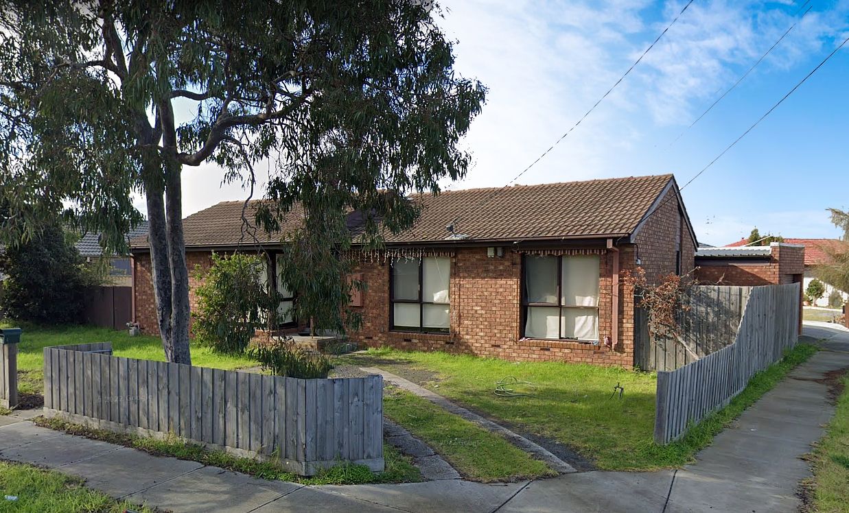 68 Lenoak Street, Gladstone Park VIC 3043