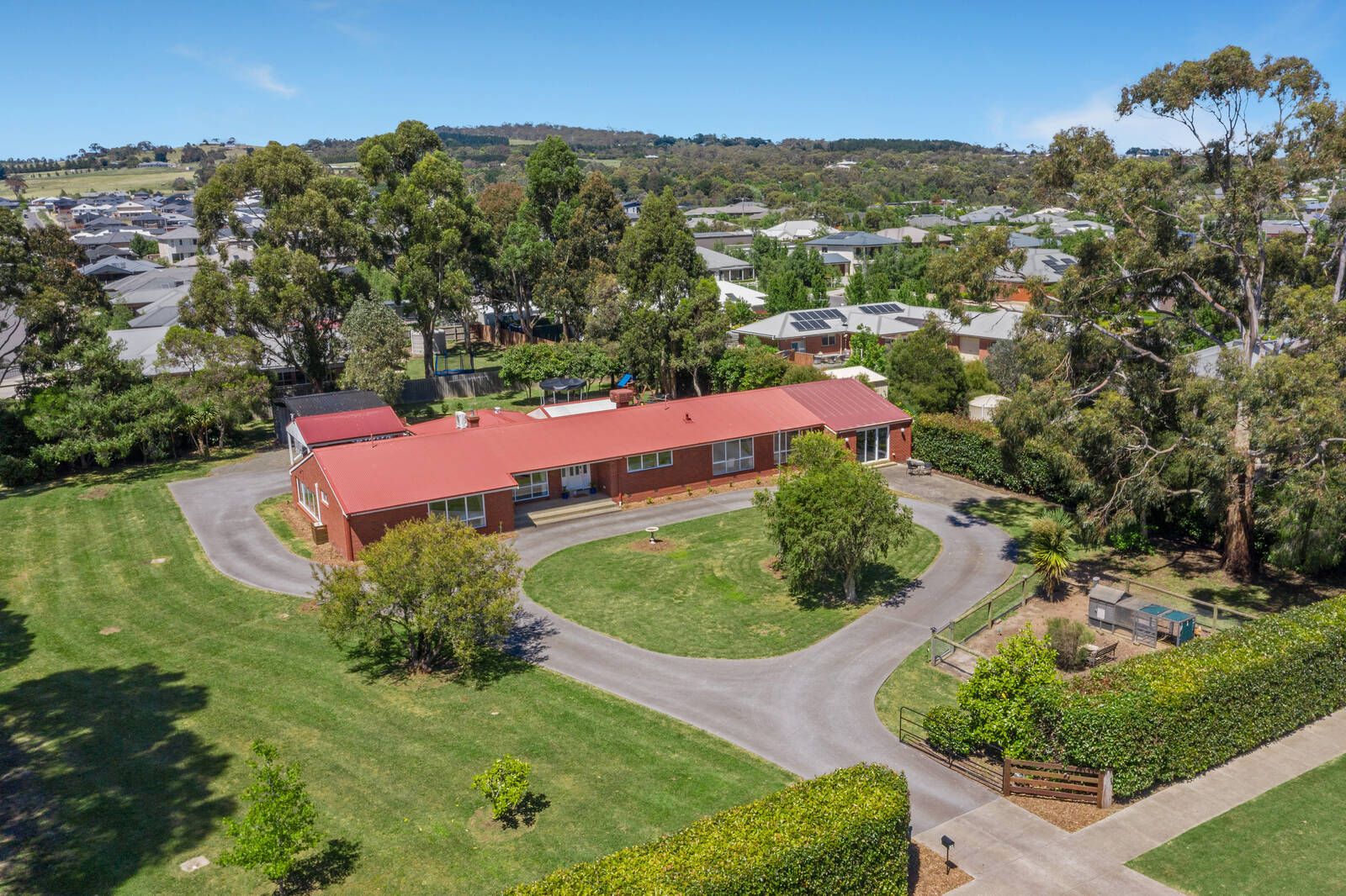 85 Willowbank Road, Gisborne Property History & Address Research Domain