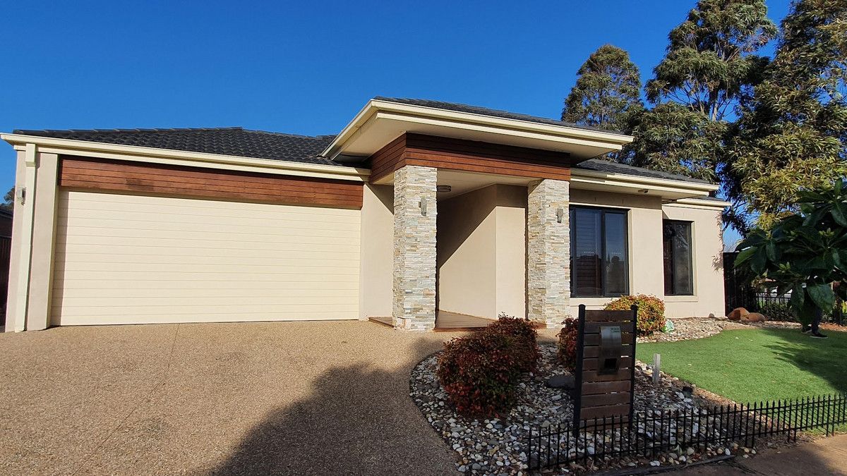 4 bedrooms House in 61 Florey Avenue POINT COOK VIC, 3030