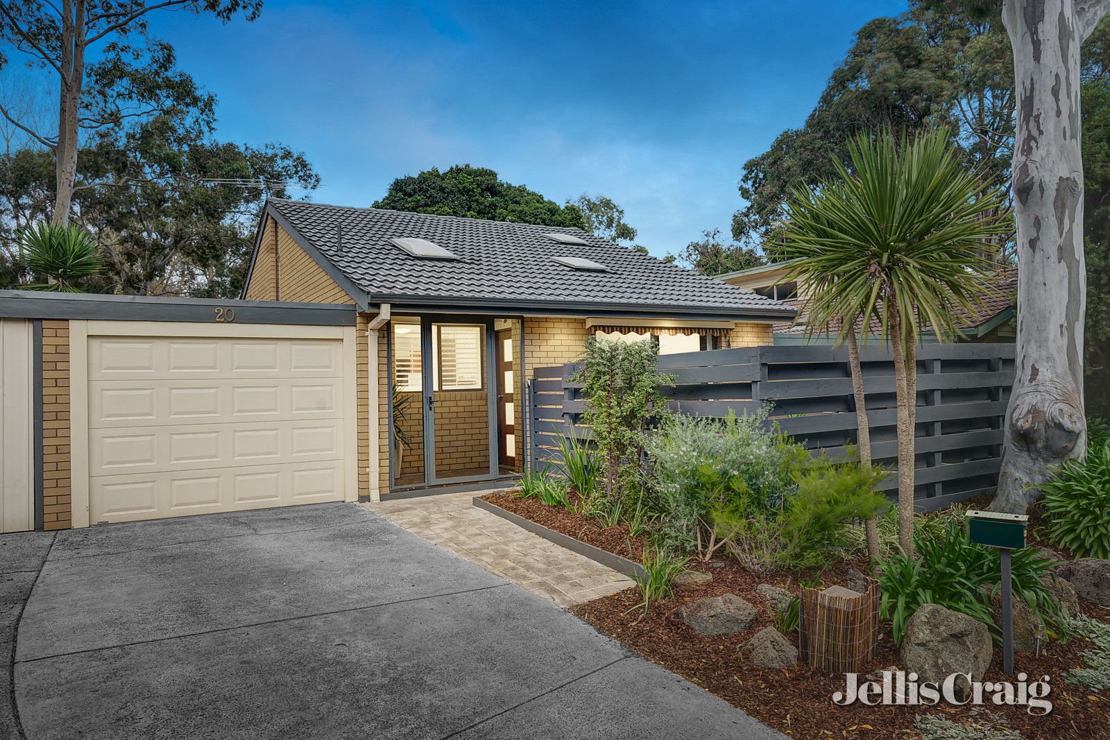 20 Park Close, Heathmont VIC 3135, Image 0