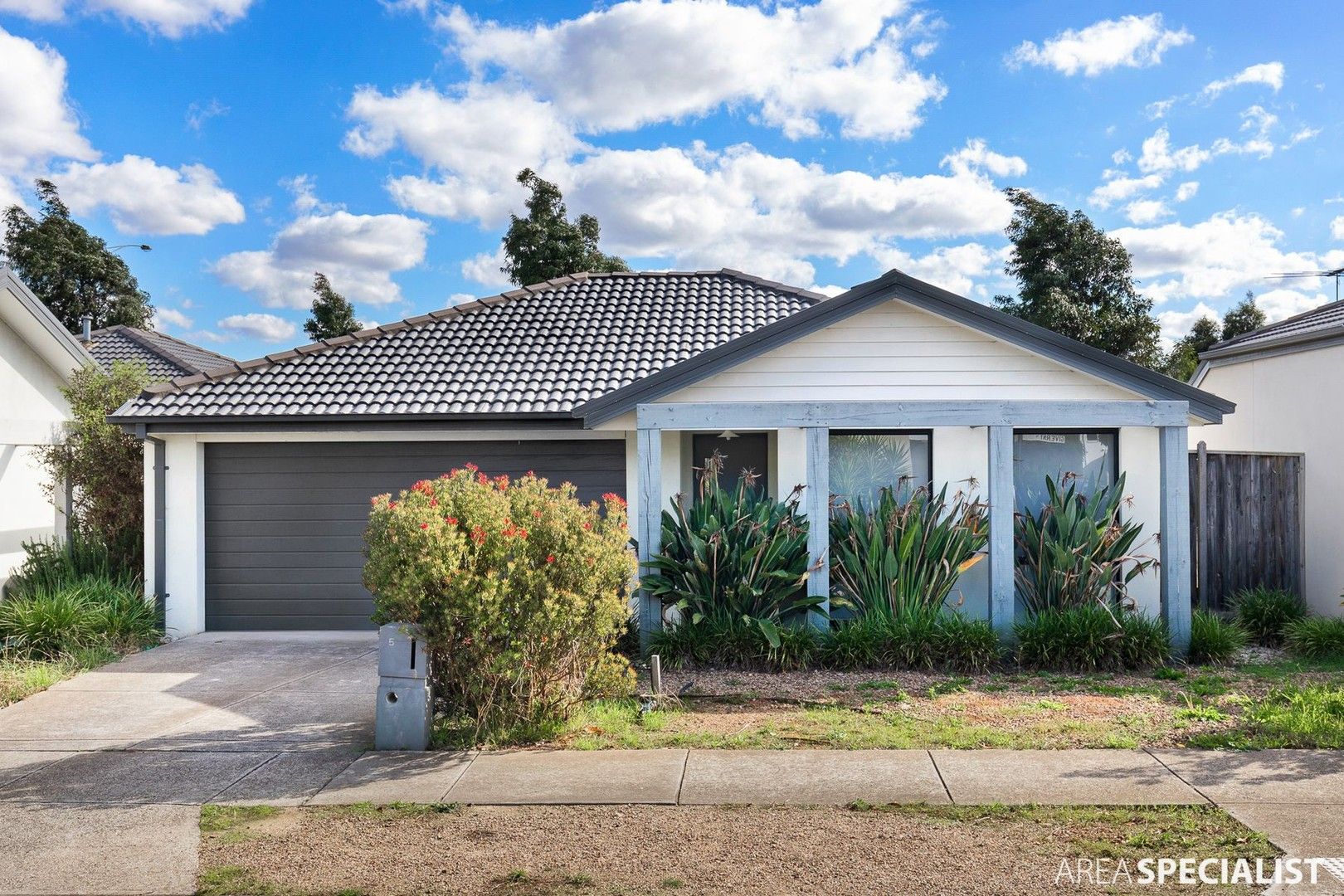 5 Giverny Close, Burnside Heights VIC 3023, Image 0