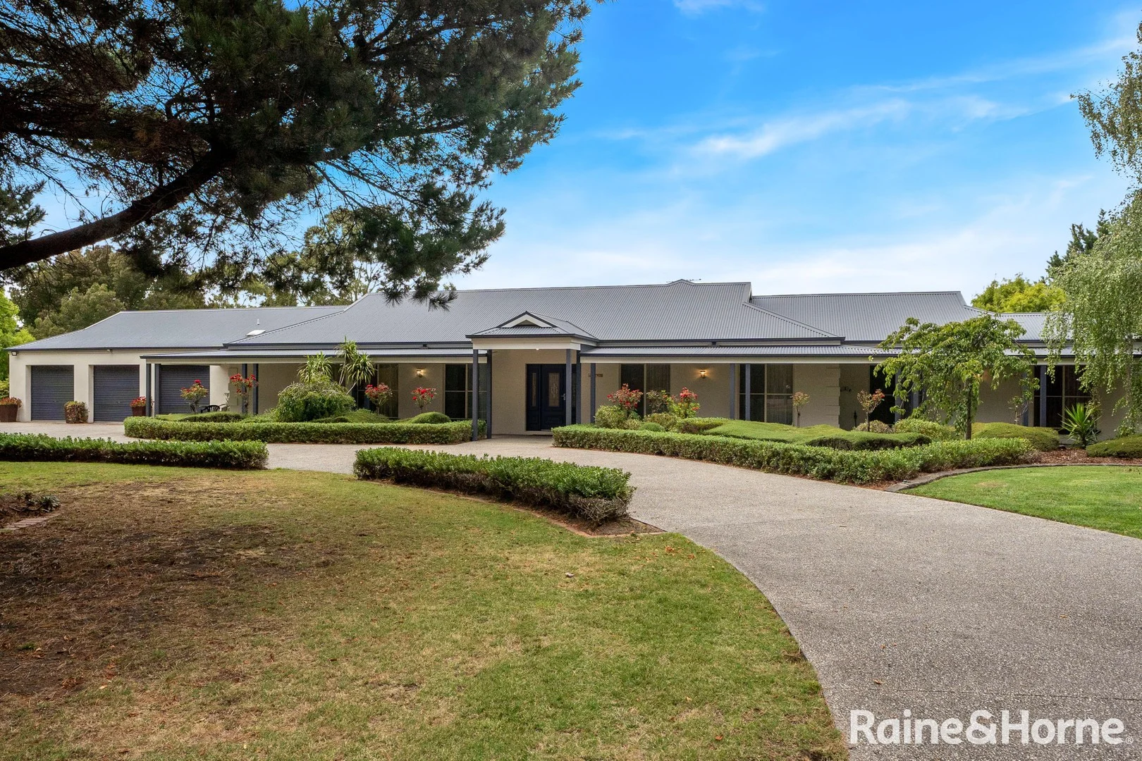 54 Joseph Avenue, New Gisborne VIC 3438