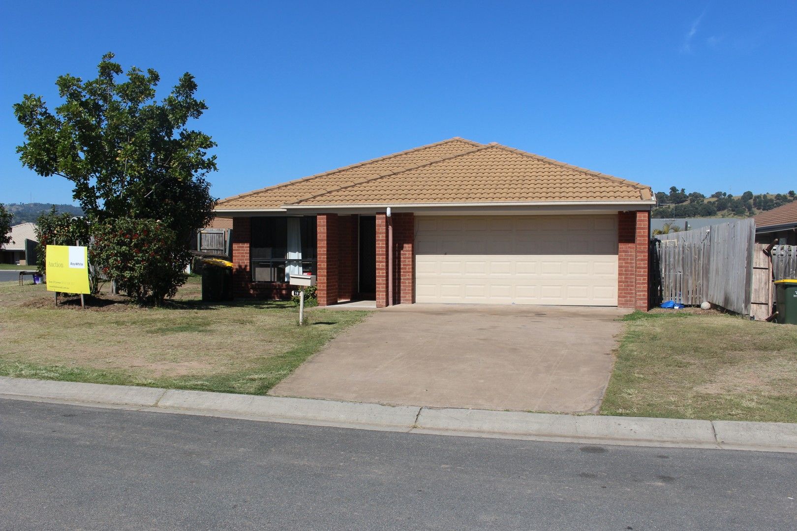 10 Spoonbill Court, Lowood QLD 4311 Domain