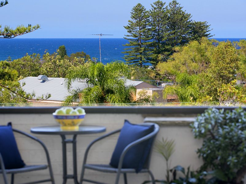 3 bedrooms Apartment / Unit / Flat in 4/20 Seaview Avenue NEWPORT NSW, 2106