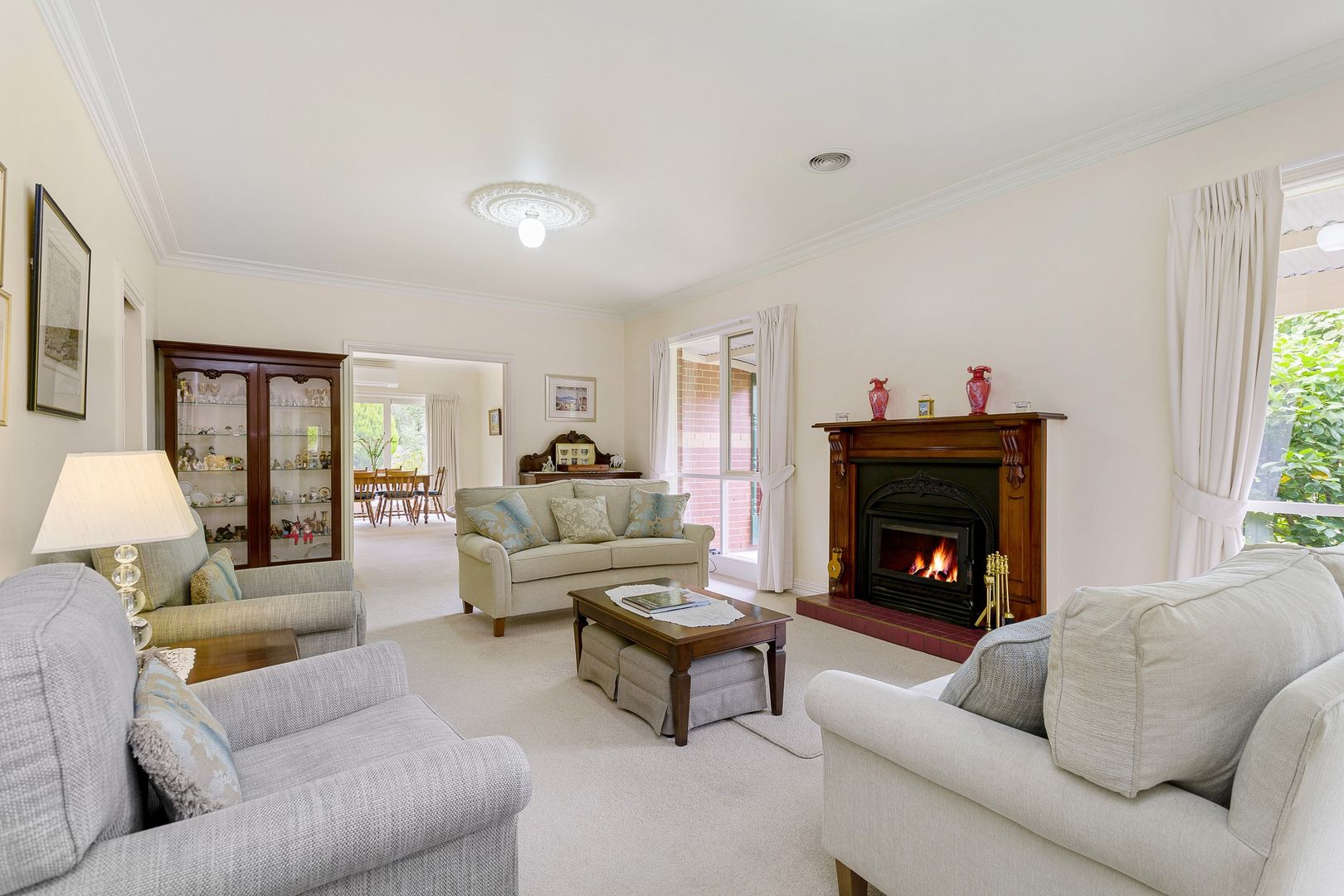 10 O'Brien Court, Woodend VIC 3442, Image 1