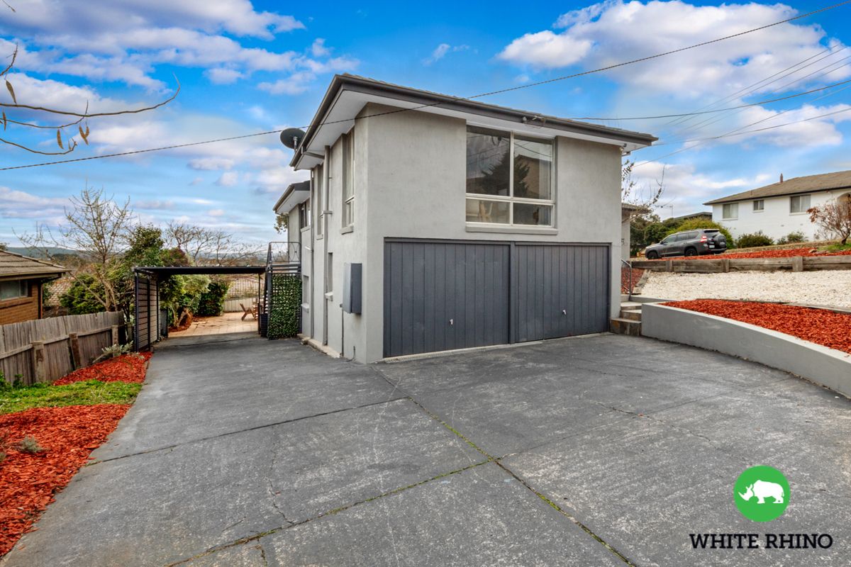4 bedrooms House in 55 Pindari Crescent KARABAR NSW, 2620