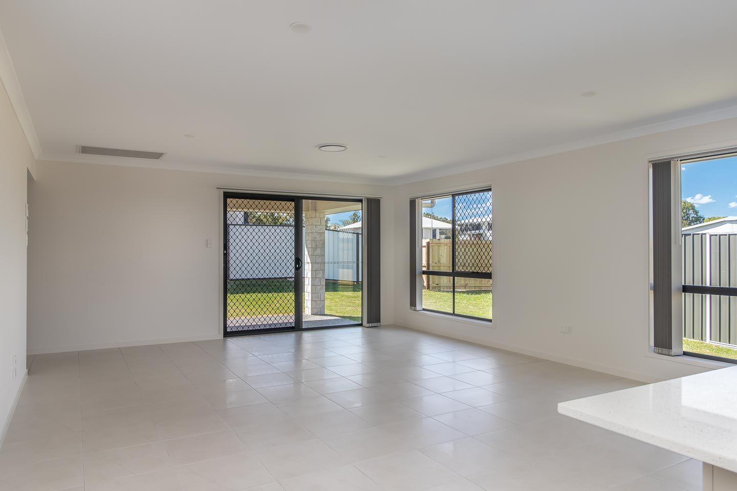 3 Marine Court, Urangan QLD 4655, Image 2