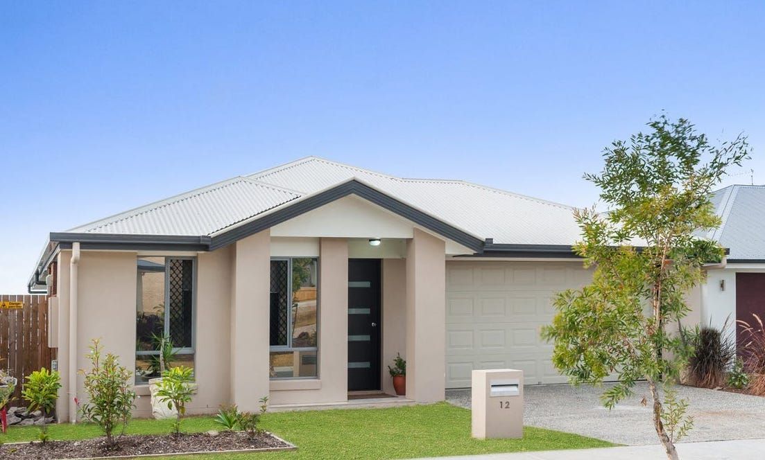 4 bedrooms House in 12 Skye Lane SPRINGFIELD LAKES QLD, 4300