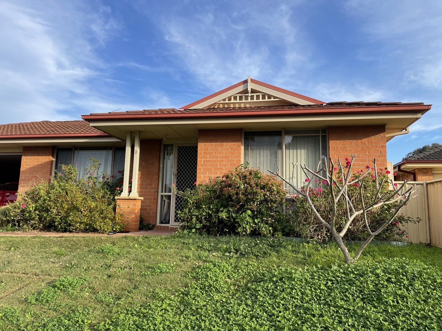 4 bedrooms House in 3 Coburn Circuit METFORD NSW, 2323