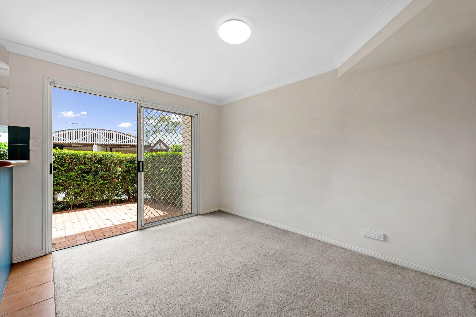 16/82 Russell Terrace, Indooroopilly QLD 4068, Image 1