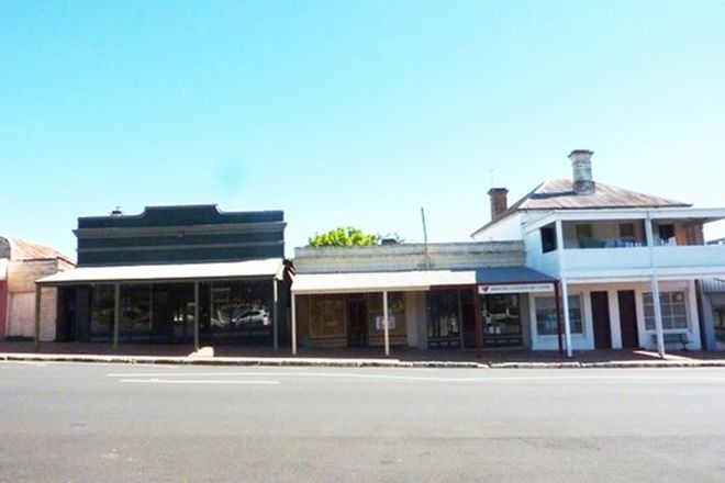 Picture of 91 Bank Street, MOLONG NSW 2866