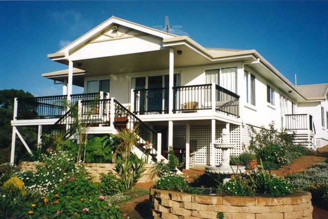 Picture of 26 Hawthorn Avenue, EMU BAY SA 5223