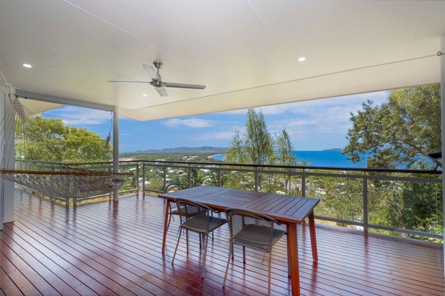 4 Seaview Court, Castle Hill QLD 4810 Domain