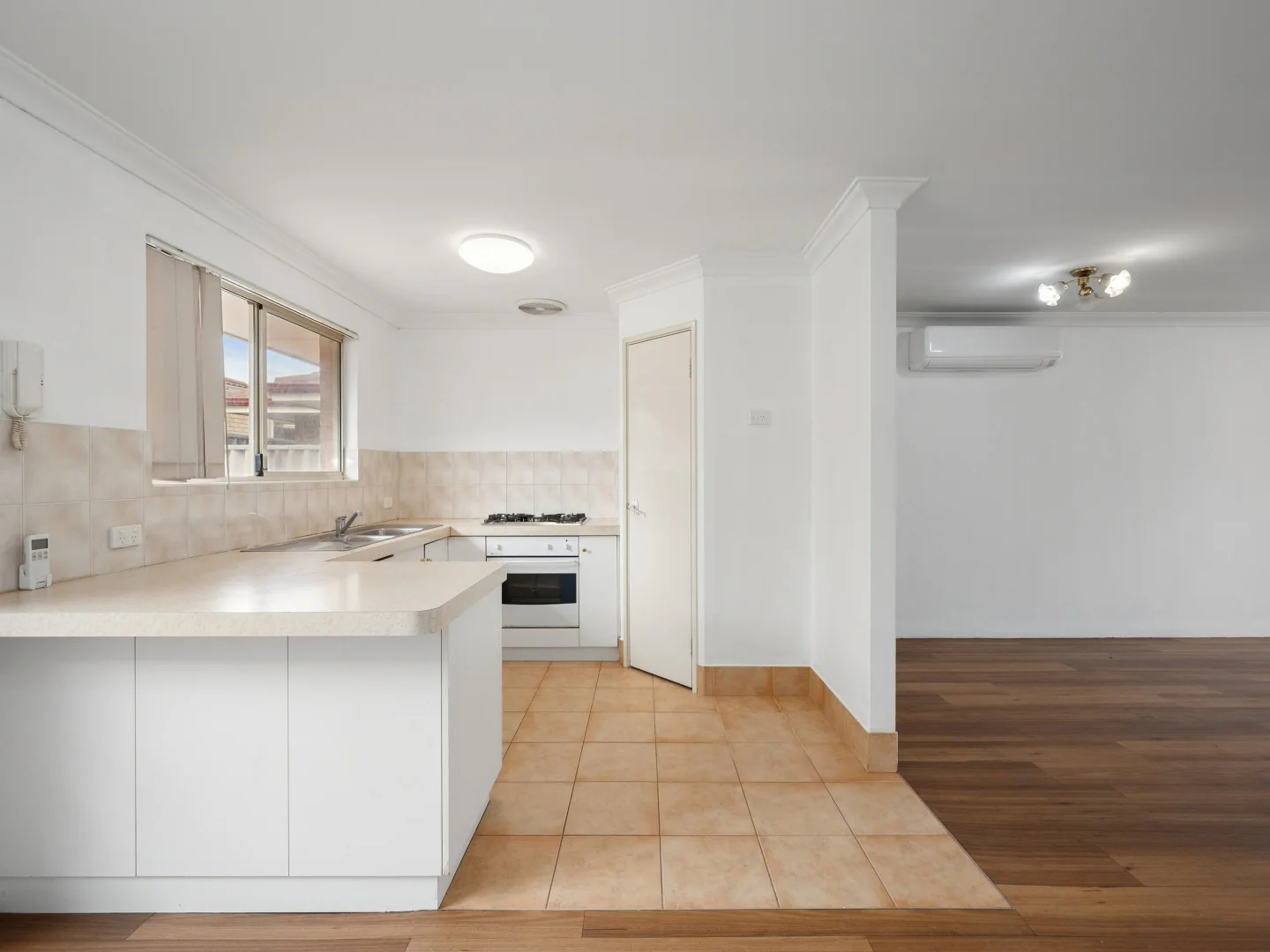 Additional image 6 of 14/99 George Way, Cannington WA 6107